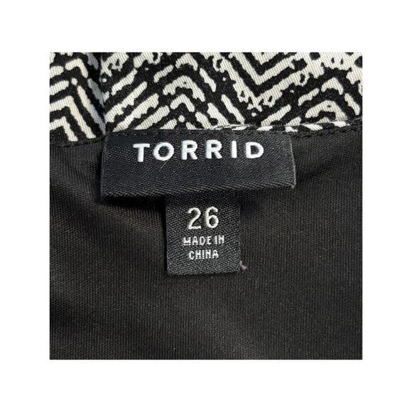 Torrid A Line Dress Size 26 Fit & Flare Sleeveless Lined Black Whimsygoth Casual - Picture 6 of 10